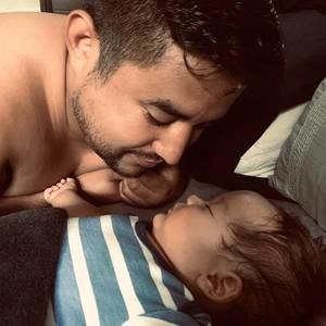 Meet your Posher, Luis armando